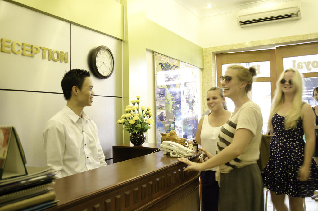 Hanoi Blue Moon Hotel Exterior foto